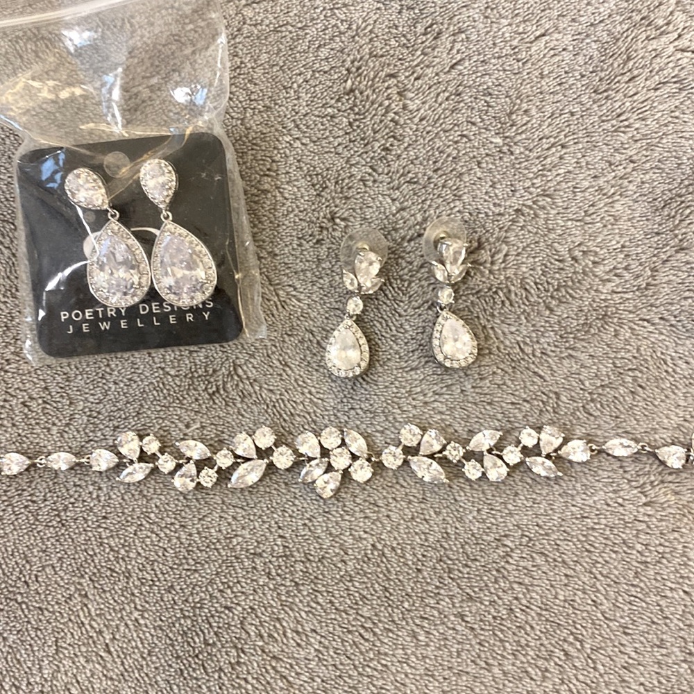 GORGEOUS wedding crystal jewelry
